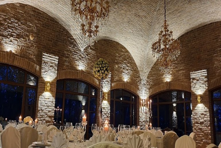 „DVARO SODYBA“ vestuvėms, konferencijoms, seminarams 30 km nuo Vilniaus